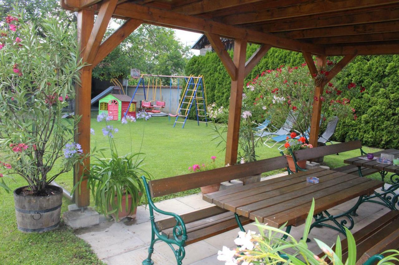 Appartement Berni Strebersdorf Luaran gambar