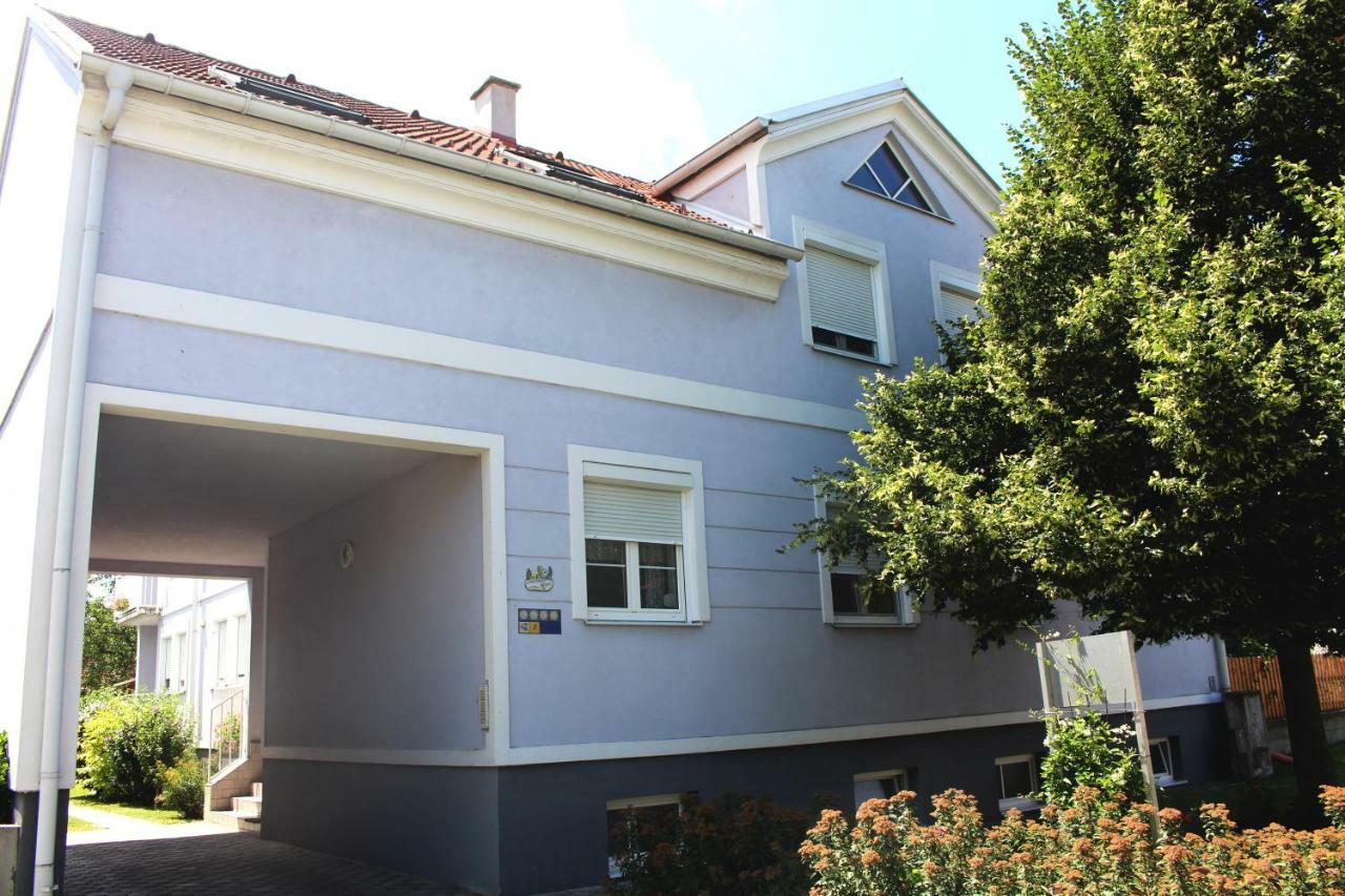 Appartement Berni Strebersdorf Luaran gambar