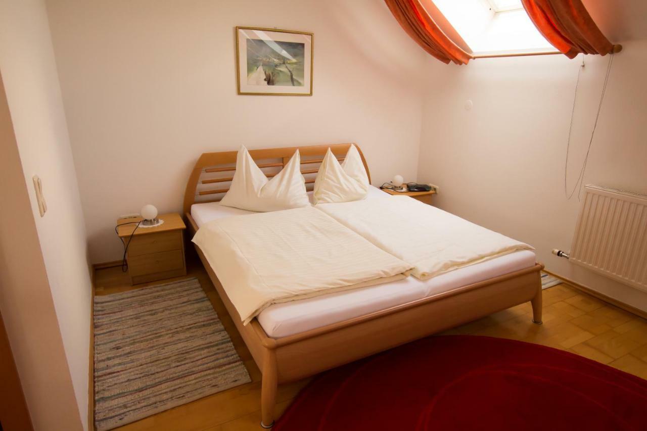 Appartement Berni Strebersdorf Luaran gambar